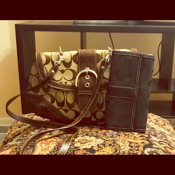 Coach Handbags - OFFERS????? Coach Crossbody + FREE Coach wallet